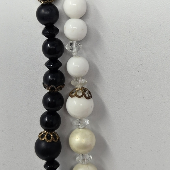 VINTAGE ART ARTHUR PEPPER BLACK & WHITE BEAD DOUBLE STRAND NECKLACE JEWELRY - Picture 2 of 14